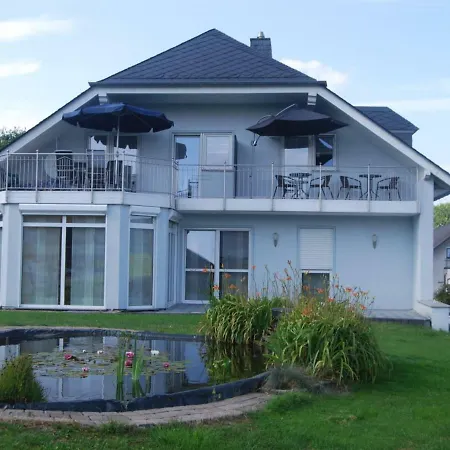 Hochwaldblick Apartamento *